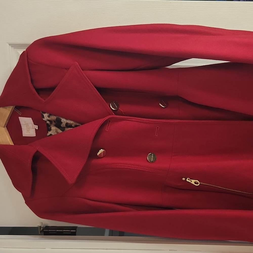 RED COAT